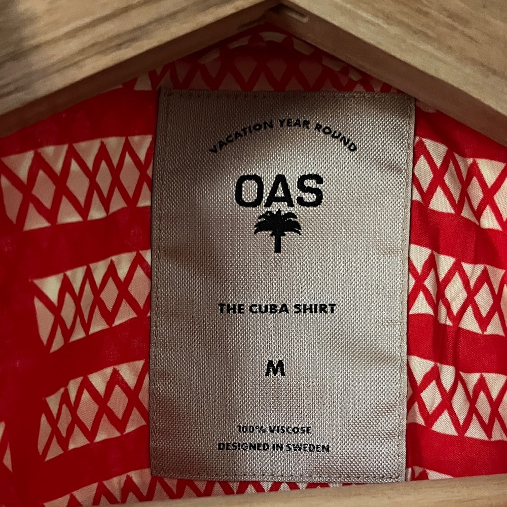 OAS Red and White Geometric Men's Shirt - Picture 4 of 4